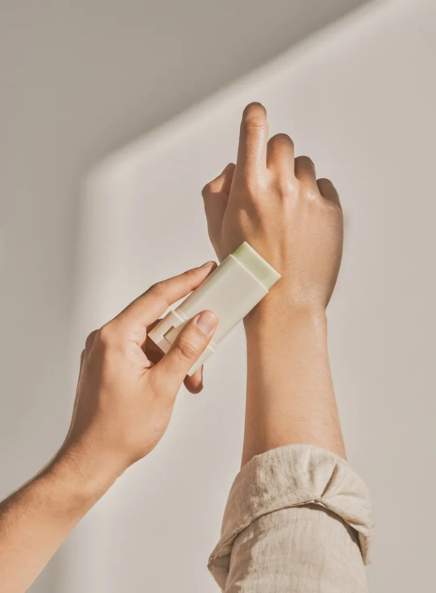 MATTE SUN STICK: MUGWORT + CAMELIA (SPF 50+ PA++++) - BEAUTY OF JOSEON