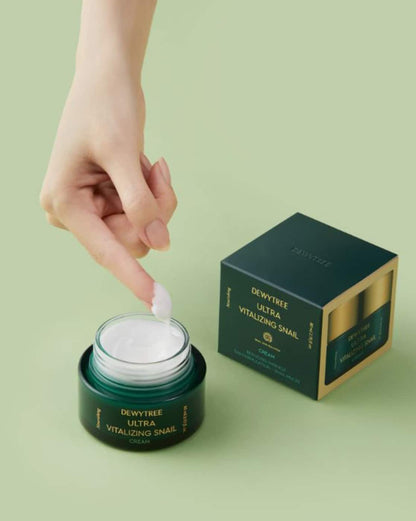ULTRA VITALIZING SNAIL CREAM - DEWY TREE