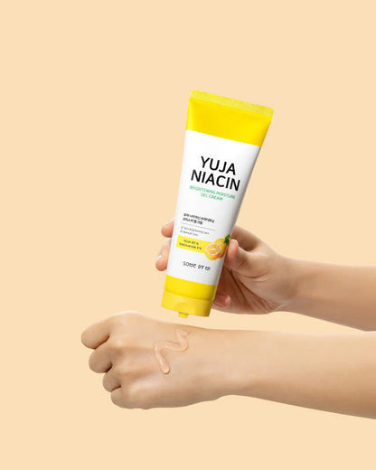 YUJA NIACIN BRIGHTENING MOISTURE GEL CREAM - SOME BY ME