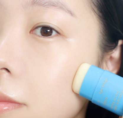 ENJOY SUPER ACTIVE AIRY SUN STICK (FPSW50+ PA++++) - SCINIC