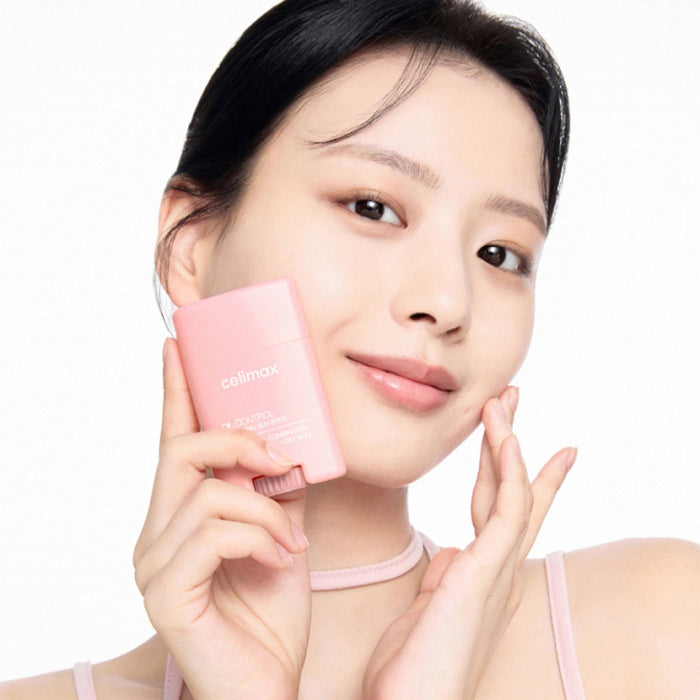 OIL CONTROL MATTIFYING SUN STICK - CELIMAX